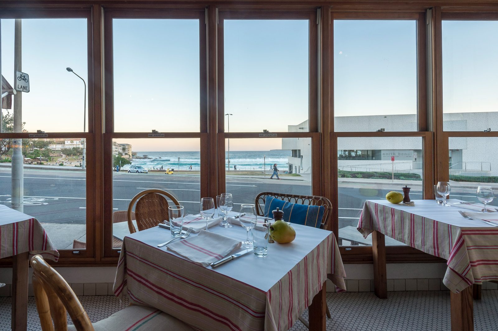Sean's restaurant dining room at 270 Campbell Parade, Bondi's longest-running fine diner